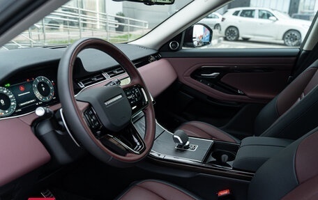 Land Rover Range Rover Evoque II, 2025 год, 6 499 000 рублей, 28 фотография