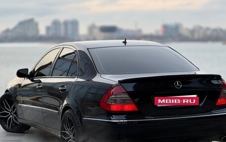 Mercedes-Benz E-Класс, 2008 год, 950 000 рублей, 3 фотография