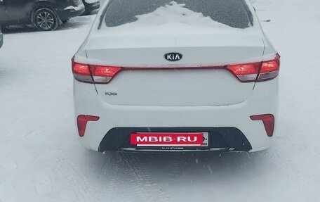 KIA Rio IV, 2017 год, 730 000 рублей, 2 фотография