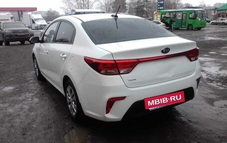 KIA Rio IV, 2017 год, 730 000 рублей, 9 фотография