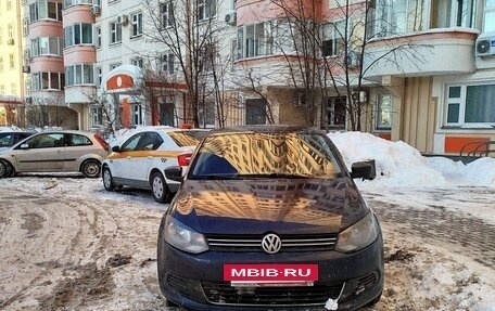 Volkswagen Polo VI (EU Market), 2012 год, 550 000 рублей, 2 фотография