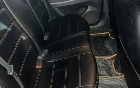 Hyundai Solaris II рестайлинг, 2015 год, 800 000 рублей, 6 фотография