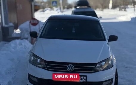Volkswagen Polo VI (EU Market), 2017 год, 550 000 рублей, 2 фотография