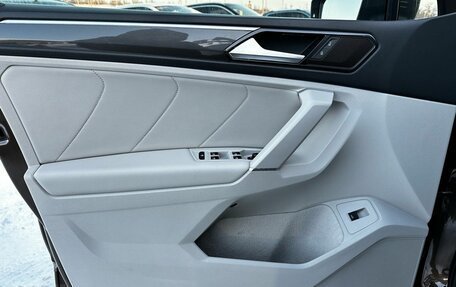 Volkswagen Tiguan II, 2017 год, 2 500 000 рублей, 10 фотография