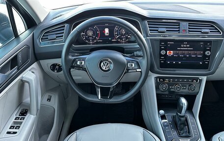 Volkswagen Tiguan II, 2017 год, 2 500 000 рублей, 15 фотография