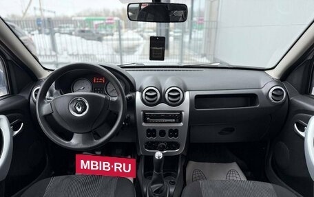 Renault Sandero I, 2011 год, 600 000 рублей, 13 фотография