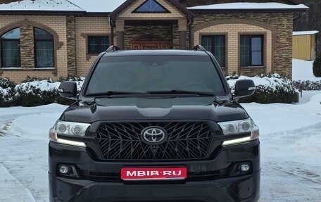 Toyota Land Cruiser 200, 2016 год, 4 999 999 рублей, 1 фотография