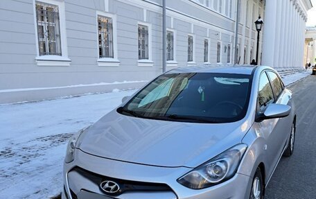 Hyundai i30 II рестайлинг, 2012 год, 750 000 рублей, 3 фотография