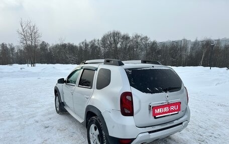 Renault Duster I рестайлинг, 2017 год, 975 000 рублей, 3 фотография