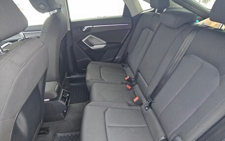 Audi Q3, 2021 год, 2 100 000 рублей, 10 фотография