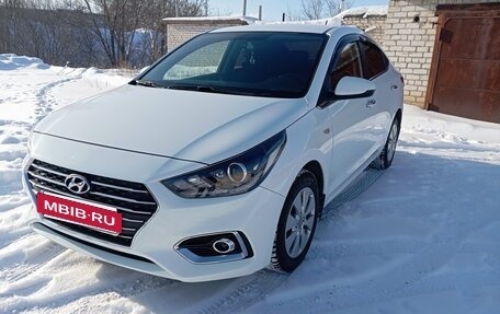Hyundai Solaris II рестайлинг, 2018 год, 1 350 000 рублей, 10 фотография