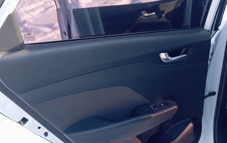 Hyundai Solaris II рестайлинг, 2018 год, 1 350 000 рублей, 18 фотография