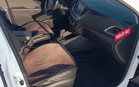 Hyundai Solaris II рестайлинг, 2018 год, 1 350 000 рублей, 32 фотография