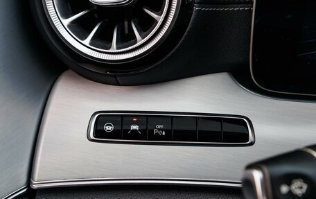 Mercedes-Benz CLS, 2018 год, 4 999 000 рублей, 25 фотография