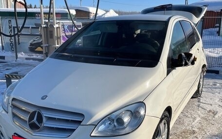 Mercedes-Benz B-Класс, 2010 год, 400 000 рублей, 7 фотография