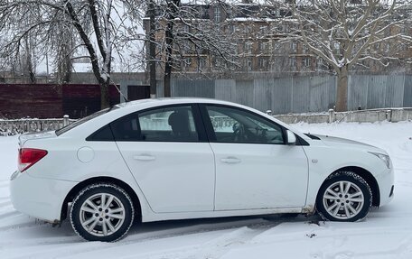 Chevrolet Cruze II, 2012 год, 540 000 рублей, 4 фотография