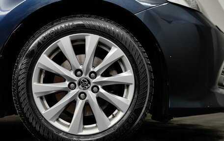 Toyota Camry, 2018 год, 2 800 000 рублей, 9 фотография