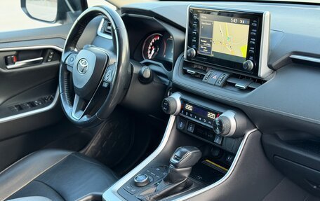 Toyota RAV4, 2020 год, 3 647 000 рублей, 29 фотография