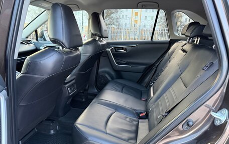 Toyota RAV4, 2020 год, 3 647 000 рублей, 21 фотография