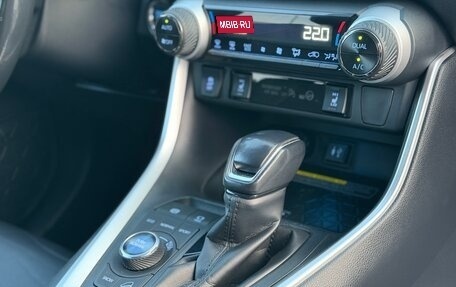 Toyota RAV4, 2020 год, 3 647 000 рублей, 32 фотография