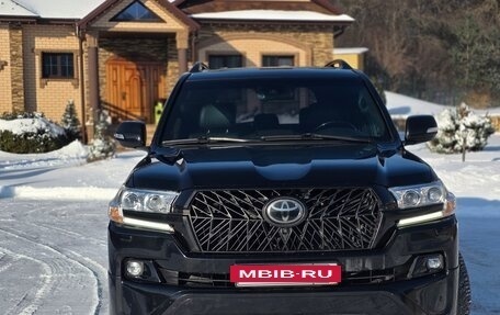 Toyota Land Cruiser 200, 2016 год, 4 999 999 рублей, 5 фотография