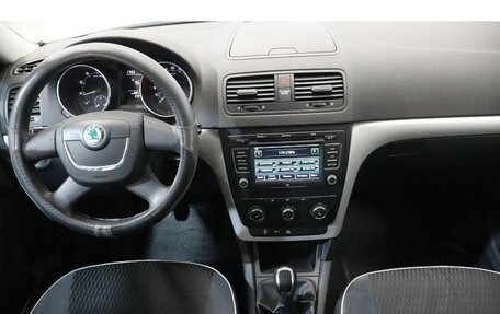 Skoda Yeti I рестайлинг, 2012 год, 834 800 рублей, 9 фотография