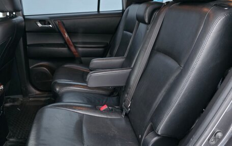 Toyota Highlander III, 2010 год, 1 599 000 рублей, 2 фотография