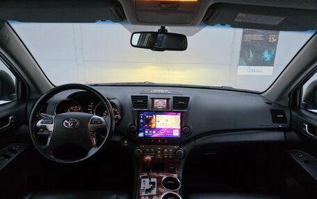 Toyota Highlander III, 2010 год, 1 599 000 рублей, 20 фотография