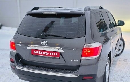 Toyota Highlander III, 2010 год, 1 599 000 рублей, 17 фотография