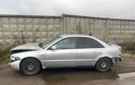 Audi A4, 1999 год, 75 000 рублей, 2 фотография