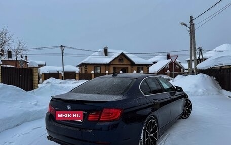 BMW 5 серия, 2012 год, 2 100 000 рублей, 2 фотография
