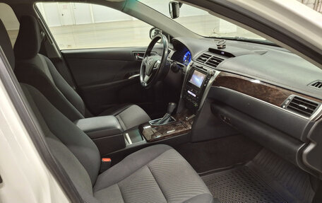 Toyota Camry, 2017 год, 2 315 000 рублей, 11 фотография