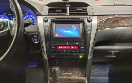 Toyota Camry, 2017 год, 2 315 000 рублей, 15 фотография