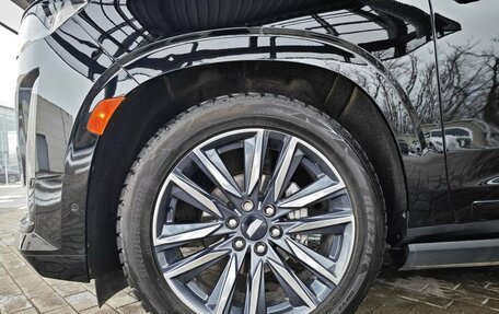 Cadillac Escalade V, 2022 год, 13 000 000 рублей, 10 фотография