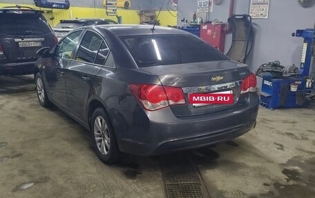 Chevrolet Cruze II, 2012 год, 800 000 рублей, 2 фотография