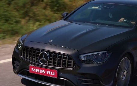 Mercedes-Benz E-Класс, 2022 год, 6 320 000 рублей, 1 фотография