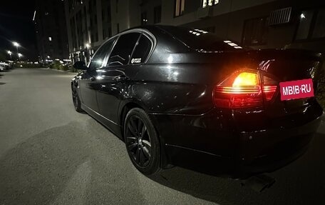 BMW 3 серия, 2005 год, 850 000 рублей, 8 фотография