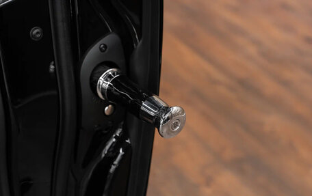 Rolls-Royce Cullinan, 2024 год, 64 990 000 рублей, 8 фотография