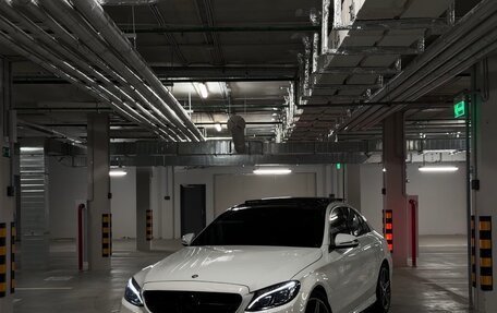 Mercedes-Benz C-Класс, 2015 год, 2 450 000 рублей, 1 фотография