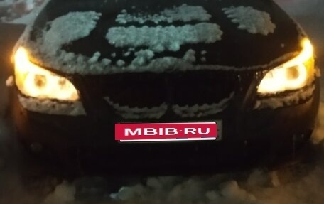 BMW 5 серия, 2006 год, 850 000 рублей, 8 фотография