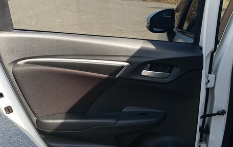 Honda Fit III, 2014 год, 960 000 рублей, 14 фотография