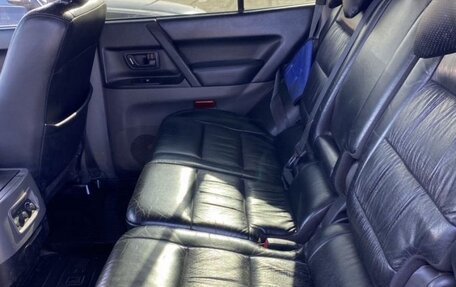 Mitsubishi Pajero III рестайлинг, 2000 год, 700 000 рублей, 7 фотография