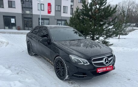 Mercedes-Benz E-Класс, 2014 год, 1 550 000 рублей, 6 фотография