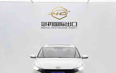 Hyundai Elantra, 2023 год, 1 670 000 рублей, 2 фотография