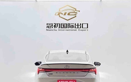 Hyundai Elantra, 2023 год, 1 670 000 рублей, 5 фотография