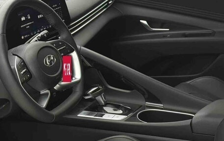 Hyundai Elantra, 2023 год, 1 670 000 рублей, 16 фотография