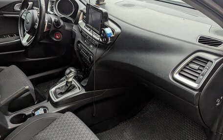 KIA cee'd III, 2019 год, 1 700 000 рублей, 8 фотография