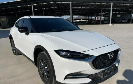 Mazda CX-4, 2021 год, 1 861 000 рублей, 3 фотография