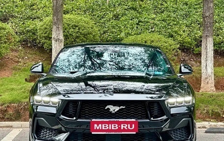 Ford Mustang, 2024 год, 4 350 000 рублей, 2 фотография