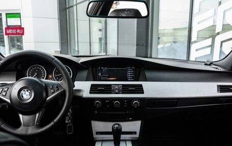 BMW 5 серия, 2005 год, 1 000 000 рублей, 8 фотография